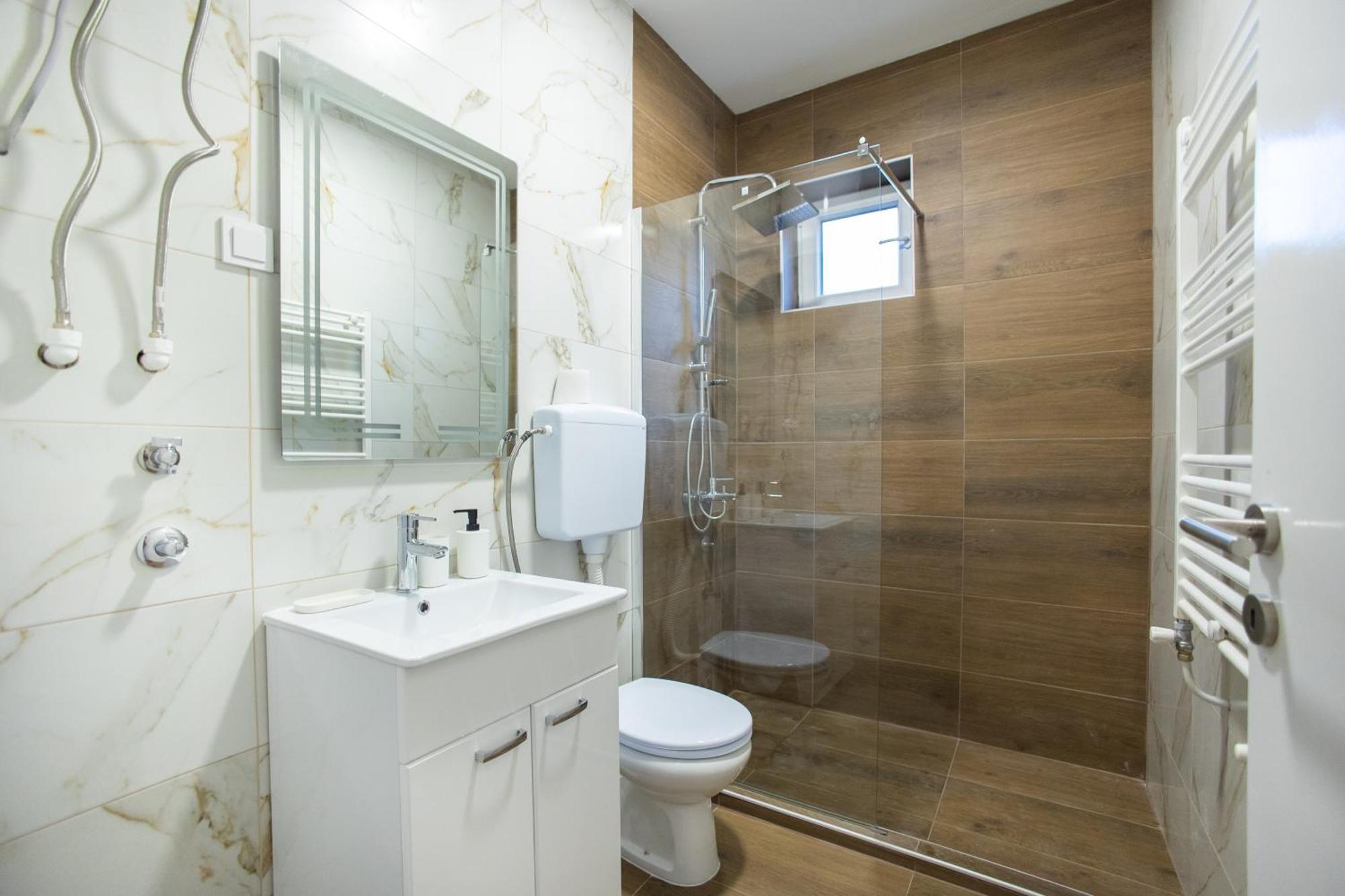 V & V Studio Apartments 2 นิส ภายนอก รูปภาพ